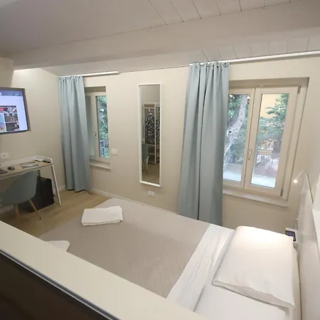 Photomusic Boutique 3*