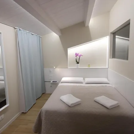 Photomusic Boutique 3*