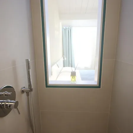 Photomusic Boutique 西尼加利亚